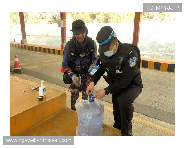 多特边路传中与中路渗透共同制造破门良机——战术解码与落地实践