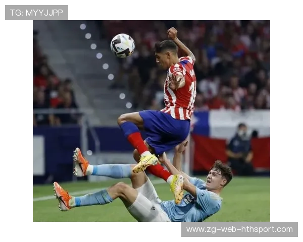 亚马尔单刀冷静推射入网